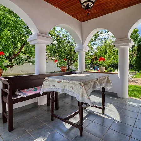 Guest house Napfeny Vendeghaz *